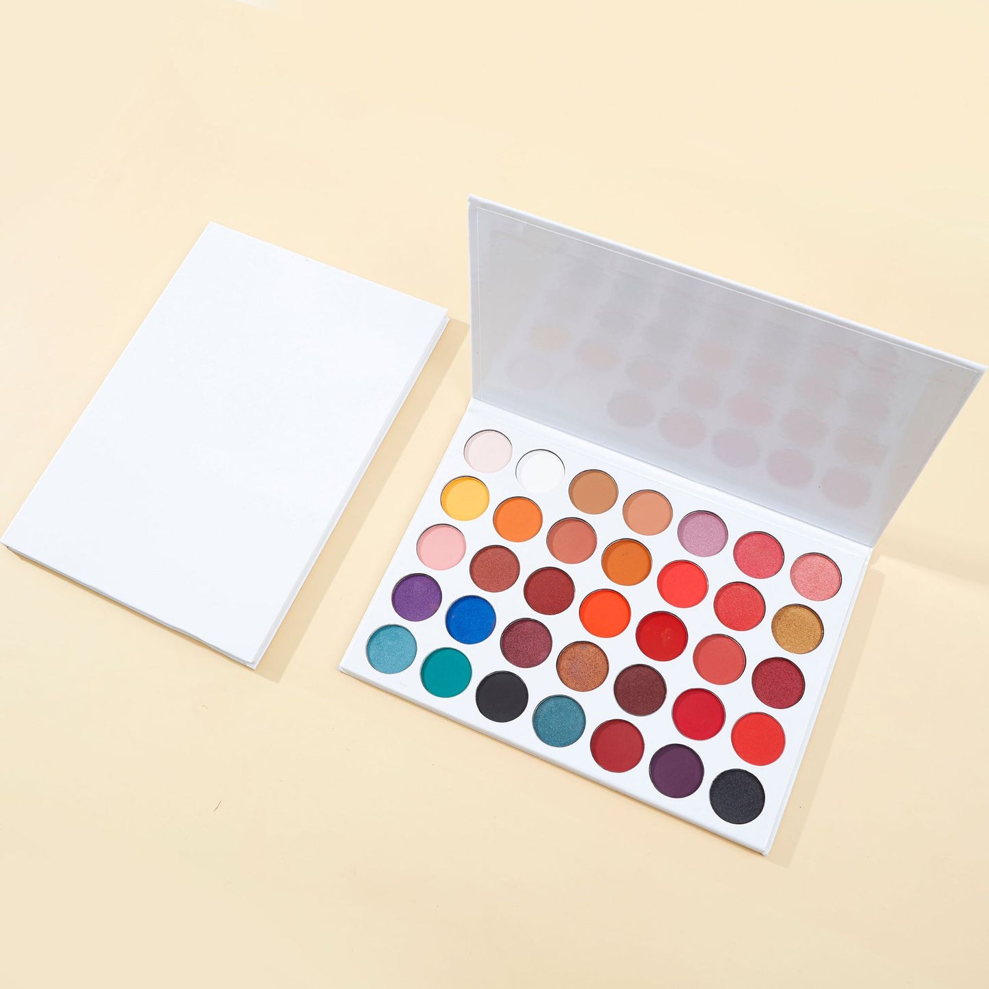 Cross-border Exclusively For European And American Makeup Whiteboard 35-color Eyeshadow Palette Neutral Without Logo Beads Matte Multi-color Hot Style Earth Color